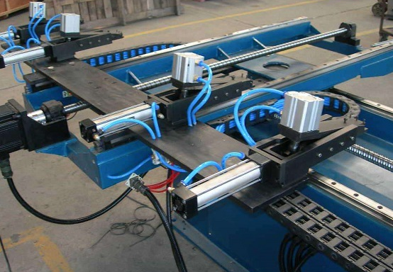 翅片沖床,立式脹管機,臥式脹管機 翅片沖床,立式脹管機,臥式脹管機